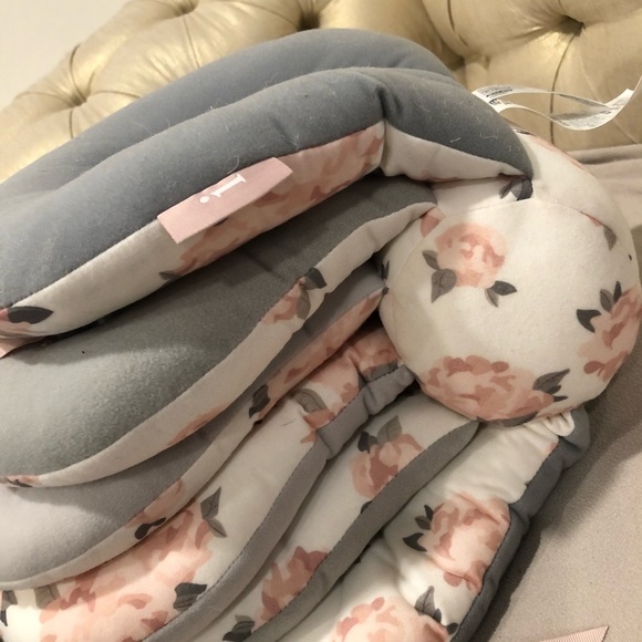 Nursing pillow - Picture 2 of 7